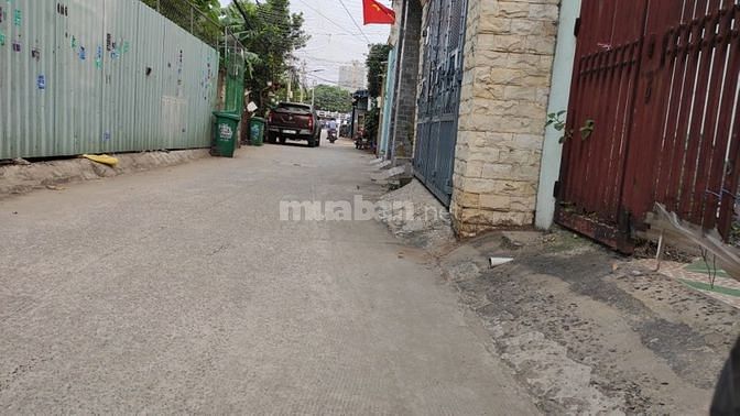 Bán nhanh nhà hẻm xe hơi đường hà huy giáp Q12 sát bên gò vấp