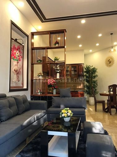 Nhà đẹp 3 tầng 2 tỷ 840 triệu Cầu Dứa Phú Nông !