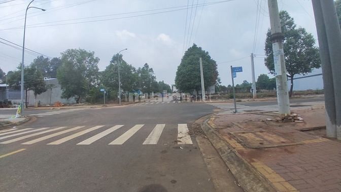 Đất trung tâm Hắc Dịch 100m2 chỉ 2.2Ty SHR giá F0