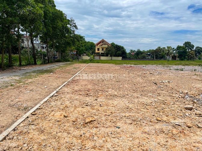Thời điểm vàng sãn sàng đón sóng siêu phẩm QUANG NINH  CENTER