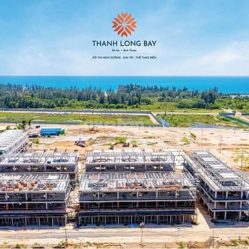 Siêu nhà phố biển 5 tầng 2 mặt tiền SH vĩnh viễn tại Thanh Long Bay