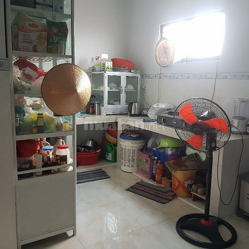 Bán nhà mới xây đối diện cty VLH, dt 110m2, giá 1.5 tỷ
