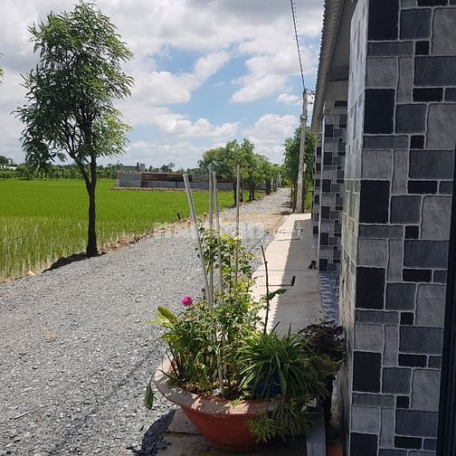 Bán nhà mới xây đối diện cty VLH, dt 110m2, giá 1.5 tỷ