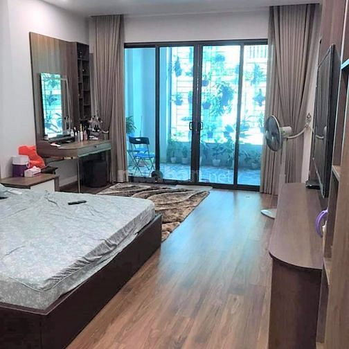 Bán Nhà Ngõ 575 Kim Mã Ngọc Khánh, 90m2 MT đẹp, KD, Giá 19,5 tỷ.