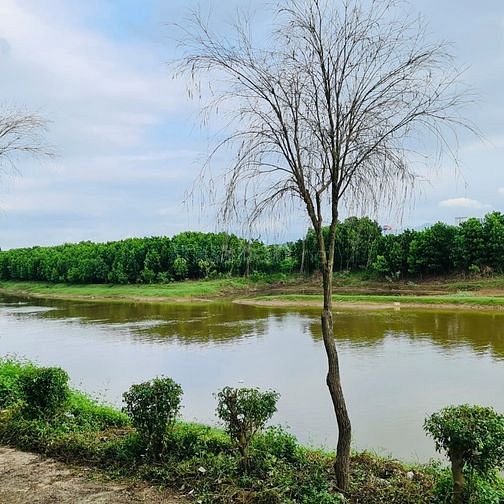 Bán biệt thự đơn lập 2 mặt đường, Khu đô thị ngay Sb Nội Bài ven sông