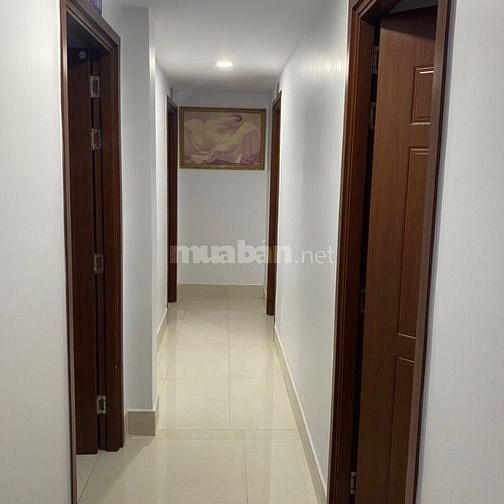 Bán khách sạn đường 8m Kinh Dương VươngDT: 8x14m,3 lầu có 13 phòng lớn