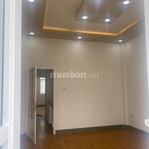 Nhà Đẹp Quận 10 Kết Hợp "Ở" Và "Làm" HXH 4 Tầng 40m2