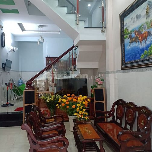 Bán nhà Chiến Lược, Bình Tân. 4x13m (1 trệt, 1 lầu, sân thượng) SDR.