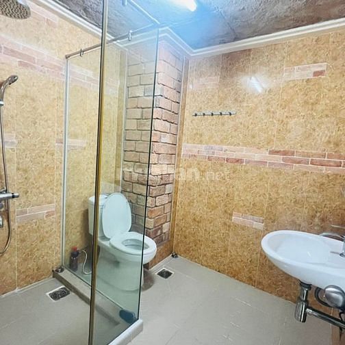 Bán nhà 4m2 x 17m 3 tầng sát mặt tiền chỉ 3 tỷ 9