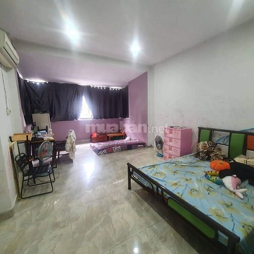 SANG MẶT TIỀN KINH DOANH 165TR NGUYỄN THÁI SƠN