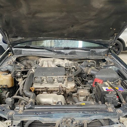 Gia đình cần bán xe ô tô Toyota camry