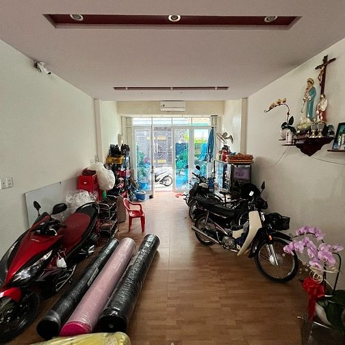 Nhà Bán Mặt tiền đường nội  bộ xe tải Chánh Hưng.F4.Q8.
