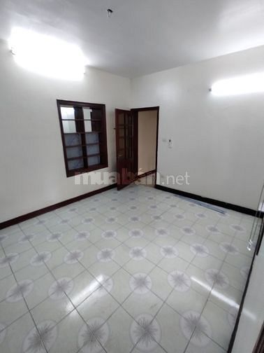 CHO THUÊ CĂN HỘ TẦNG 2 VĨNH PHÚC, BA ĐÌNH CÓ ĐH,NL