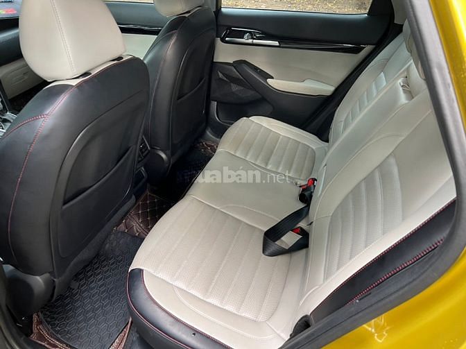 Bán xe Kia Seltos 1.4AT Turbo Prenium Sản xuất 2021, màu vàng