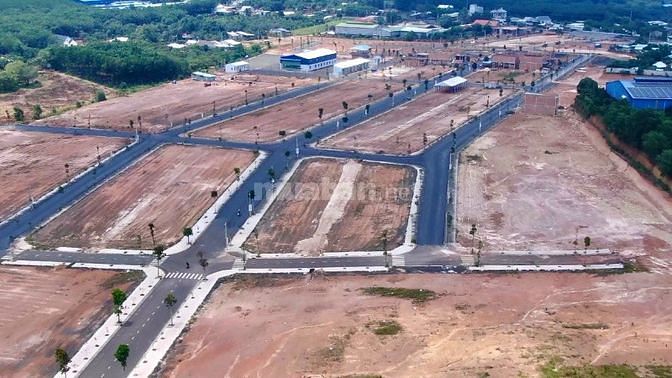 Còn 3 lô đất vip nằm ngay Mặt Tiền DT741, full thổ cư, sổ sẵn 