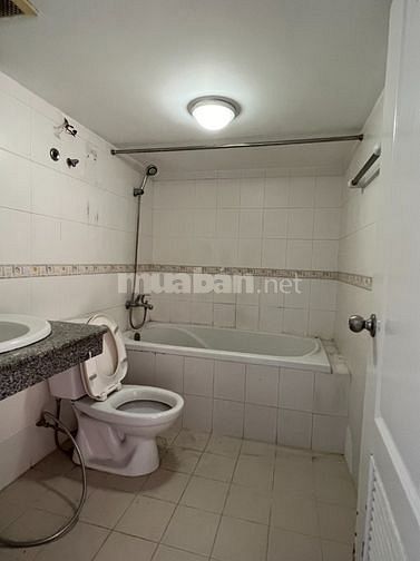 Bán shophouse 143m2 giá tốt để đầu tư 87tr/m2 trung tâm Phú Mỹ Hưng