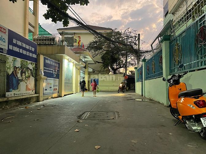 Nhà hẻm Kinh Dương Vương 46m2, 2 lầu, 5.4x 9, 3.6 tỷ An Lạc Bình Tân 