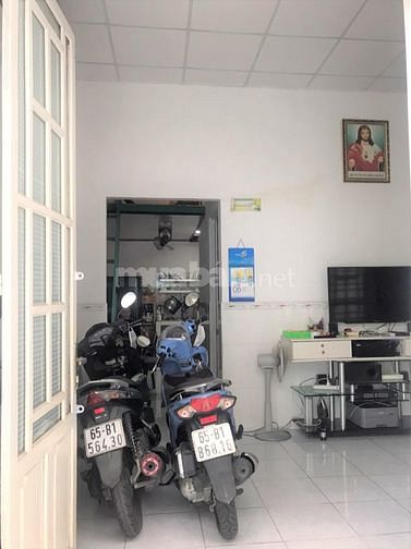 Nhà hẻm Kinh Dương Vương 46m2, 2 lầu, 5.4x 9, 3.6 tỷ An Lạc Bình Tân 