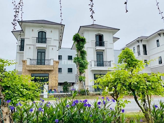 Cần bán 2 căn biệt thự đơn lập siêu VIP giá tốt nhất dự án Centa City