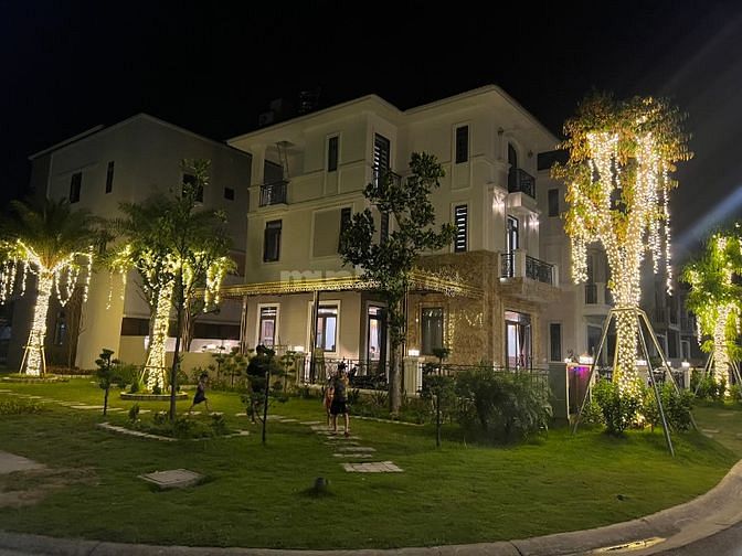Cần bán 2 căn biệt thự đơn lập siêu VIP giá tốt nhất dự án Centa City
