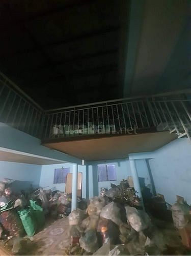 Nhà hốc Môn nhân hàng Đinh giá 6tỷ chủ nhà bán gấp còn 5tỷ8