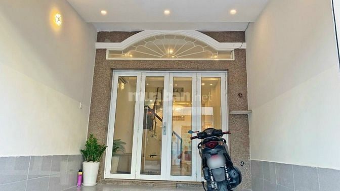  CẦN BÁN NHÀ,3 TẦNG,56M2,HUỲNH TẤN PHÁT,P.BÌNH THUẬN,Q.7,GIÁ 4.1 TỶ.