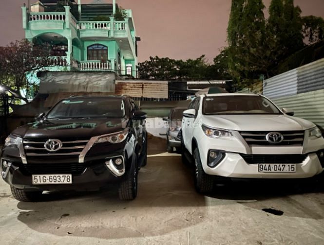 Cần thuê xe ô tô 4 chỗ 7 chờ đời mới 2018-2019-2020 không tài dài hạn