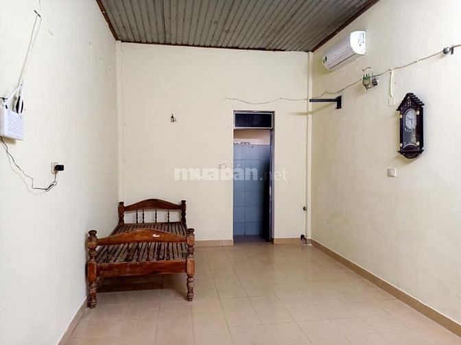NHÀ + DÃY TRỌ  NGAY ĐẦU ĐƯỜNG LỊCH ĐỢI - TP HUẾ