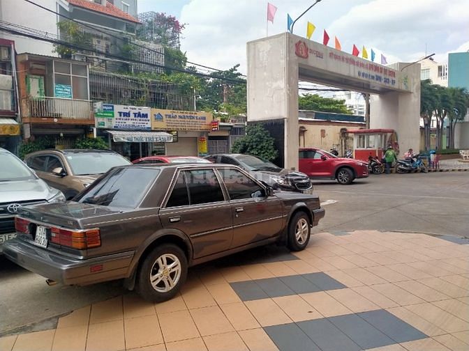 Cần Bán Nissan Stanza GXE nhập Mỹ 