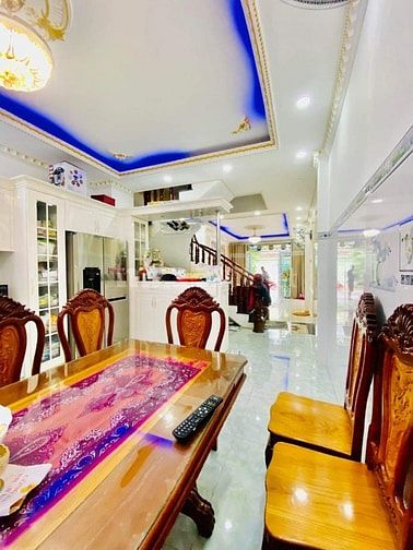 BÁN BIỆT THỰ NGỘP NGÂN HÀNG MẶT TIỀN TÂN PHÚ