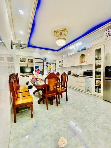 BÁN BIỆT THỰ NGỘP NGÂN HÀNG MẶT TIỀN TÂN PHÚ
