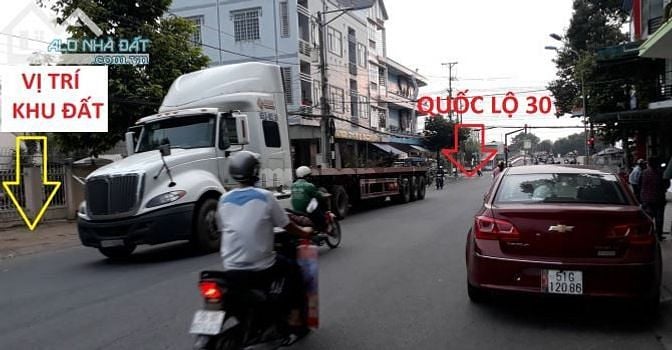 Đất vàng kinh doanh 468 m2 (19x25) góc 2 mặt tiền đường 24m giá bán rẻ