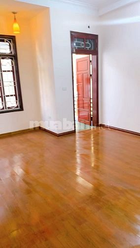 Hàng hiếm phố 8/3 Hai Bà Trưng 44m2 5T MT4.5 chỉ 6.x tỷ ô tô đỗ