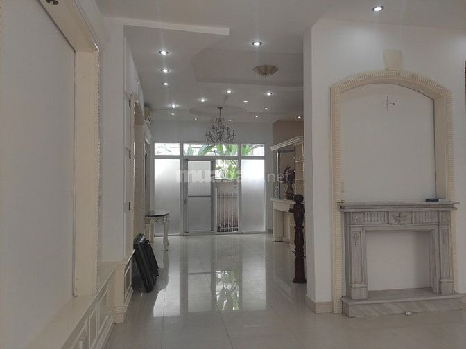 Cho thuê Biệt Thự Phú Mỹ Hưng Quận 7 giá 35 triệu nhà mới tinh