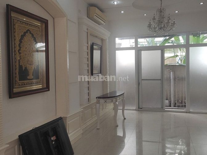 Cho thuê Biệt Thự Phú Mỹ Hưng Quận 7 giá 35 triệu nhà mới tinh