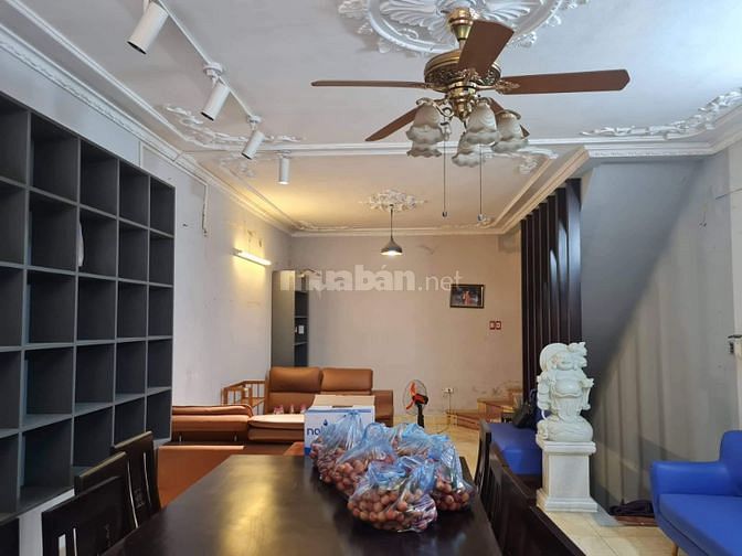 Bán nhà 60m x 5 T Phố Tứ Liên, Tây Hồ gara ô tô 11,5 tỷ kinh doanh