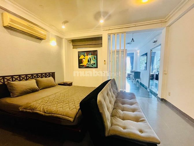 CHDV 1pn (50m2) view bờ kè Q1, thang máy, phòng trống vào ở liền