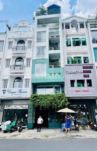 CHDV 1pn (50m2) view bờ kè Q1, thang máy, phòng trống vào ở liền