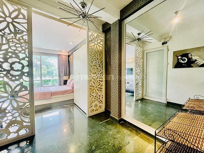 CHDV 1pn (50m2) view bờ kè Q1, thang máy, phòng trống vào ở liền