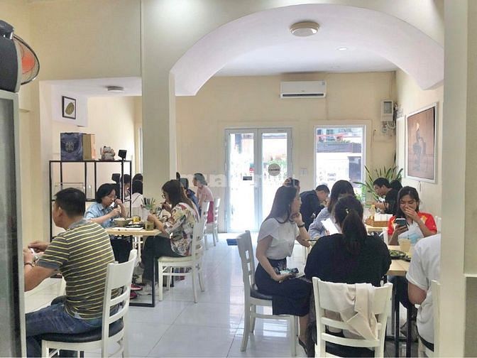 SANG NHƯỢNG QUÁN ĂN ĐANG KINH DOANH CÓ KHÁCH QUEN ỔN ĐỊNH MT Q.1