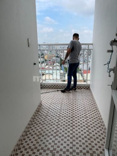 Cần tiền bán gấp chung cư 8x đầm sen