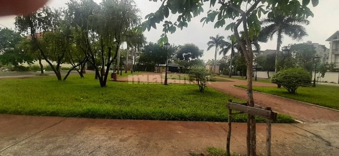 Bán nhà MT đường 1B, ĐD Công viên, 5x20m, 3.5 tấm, 13.5 tỷ