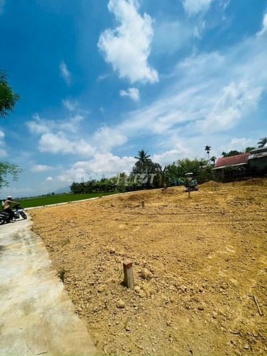 270m2 Đất Ngay Chợ Phong Thử Đườg 5m Cách Lộ 20m,Gía Chỉ 670 Triệu/Lô.