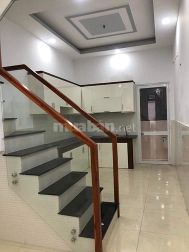 Chủ bán gấp nhà hxh rẻ nhất Bình Tân ngay chợ giảm 200tr còn 2 tỷ450 