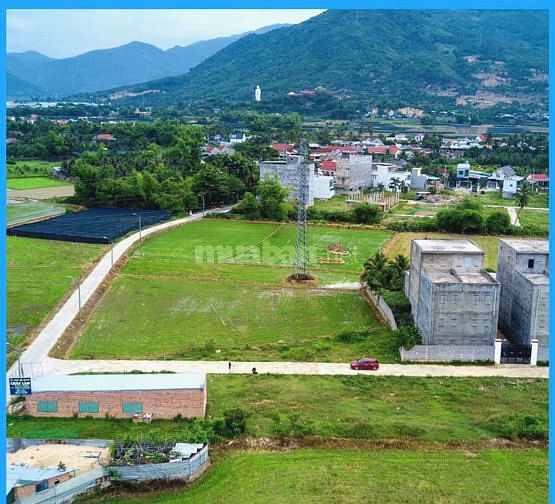Bán nhanh lô đất đường 6m khu nhà yến Thôn Trung Vĩnh Phương