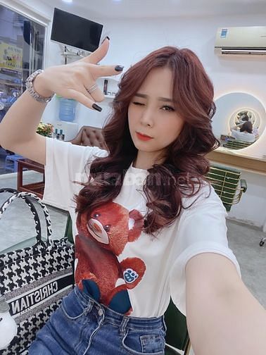 Viện Tóc Định Tân Bình tuyển 2 nữ thợ Phụ gội đầu giỏi, phụ hoá chất