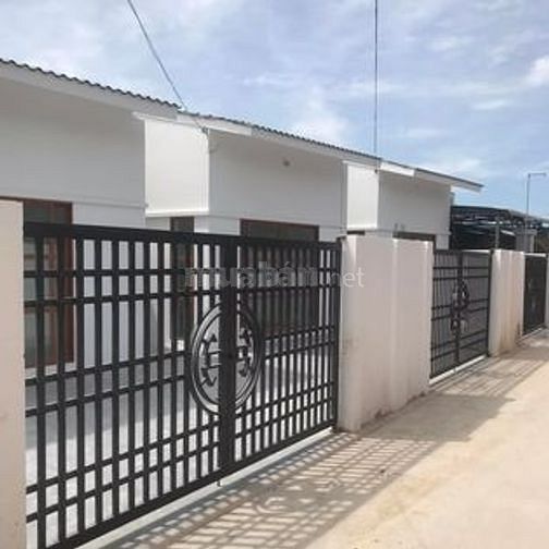 Bán nhà mặt tiền thị trấn Bình Đại Bến Tre kinh doanh được 