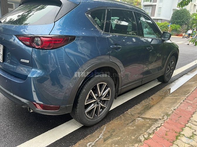 Gia đình bán xe Mazda CX5 2.5AT Prenium, SX 2018, màu xanh