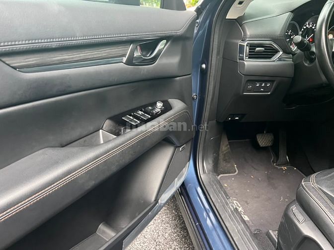 Gia đình bán xe Mazda CX5 2.5AT Prenium, SX 2018, màu xanh