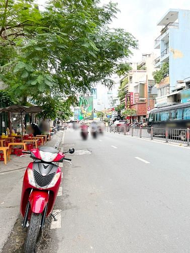 Nhà 3.5x11m nở hậu mặt tiền kinh doanh đường Dương Bá Trạc Phường 1 Q8